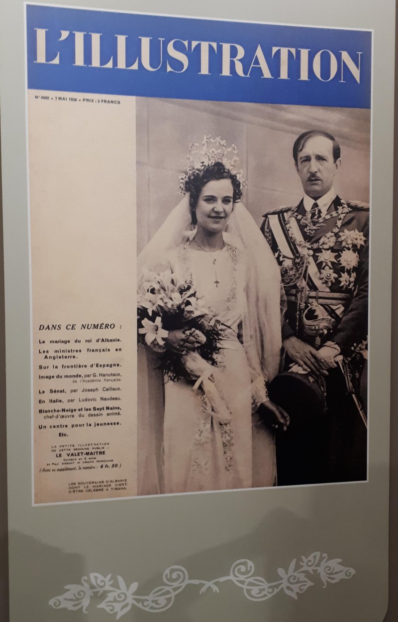 Apponyi Geraldine fotókiállítás Tiranában, a Nemzeti Történeti Múzeumban